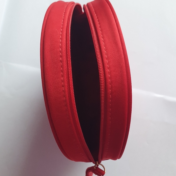 Armani red make up bag pouch, travel bag - Picture 4 of 4